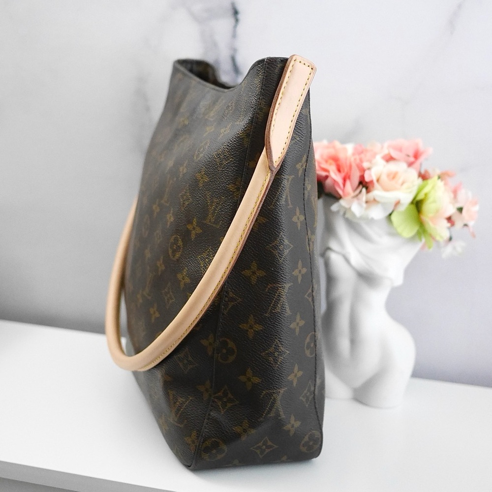 đAuthentic LV Looping GM DU0071 - Picture 6 of 14